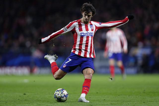 露了他们亟 露了他们亟